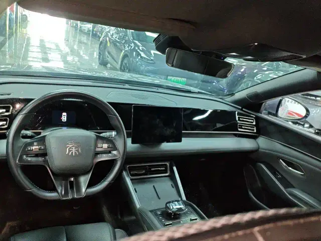 BYD Qin L — Фото автомобиля 4