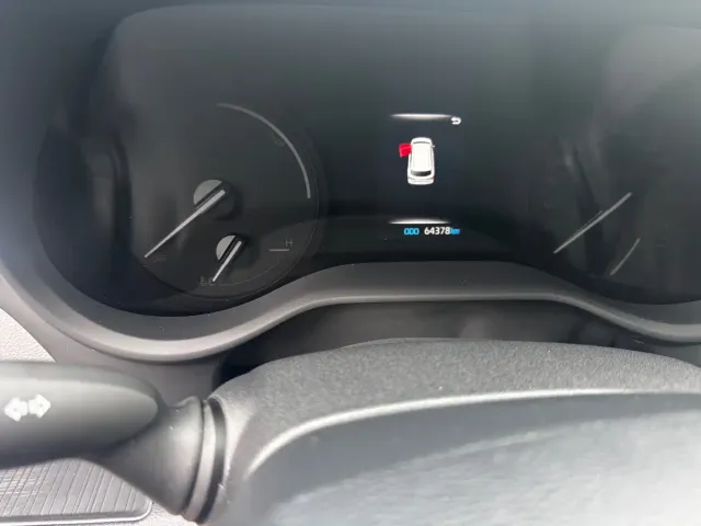 Toyota Sienna — Фото автомобиля 6