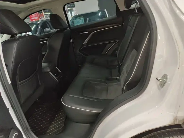 Haval H6 — Фото автомобиля 16