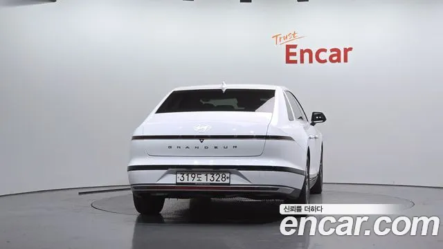 Hyundai Grandeur Grandeur (GN7) 3.5 LPG 2WD (Такси) — Фото автомобиля 4