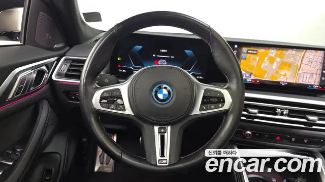 BMW i4 — Фото автомобиля 13