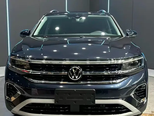 Volkswagen Talagon — Фото автомобиля 2