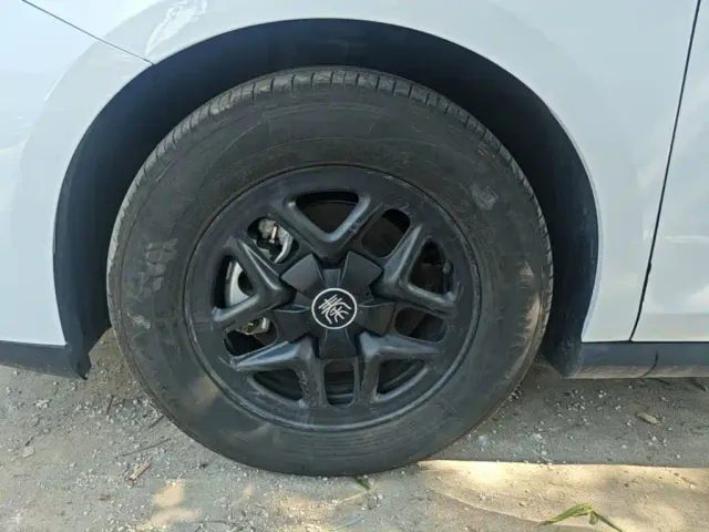 BYD Qin PLUS — Фото автомобиля 22