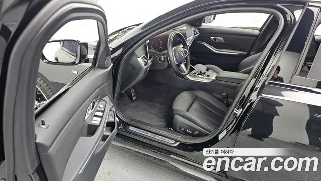 BMW 3 Series G20 — Фото автомобиля 10