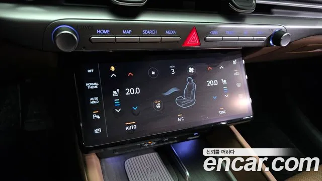 Hyundai Grandeur Grandeur (GN7) 2.5 Бензин 2WD — Фото автомобиля 13