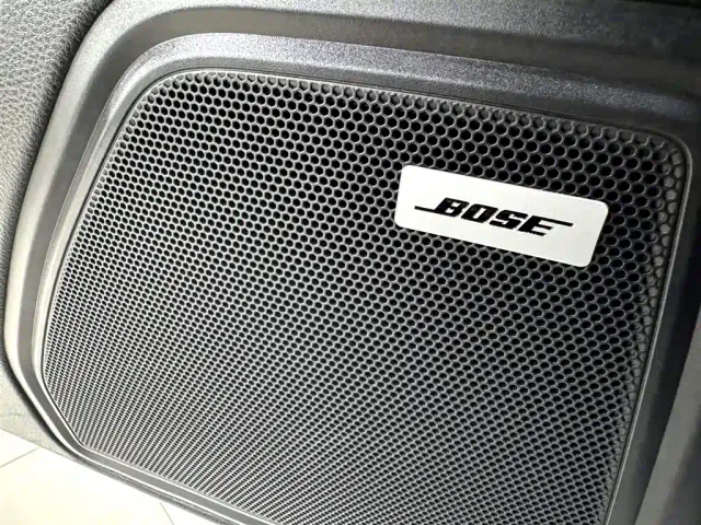 Porsche Macan — Фото автомобиля 18