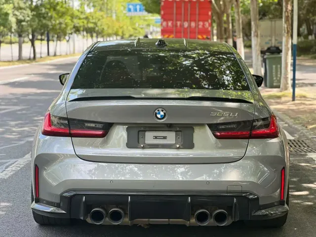 BMW M3 — Фото автомобиля 8
