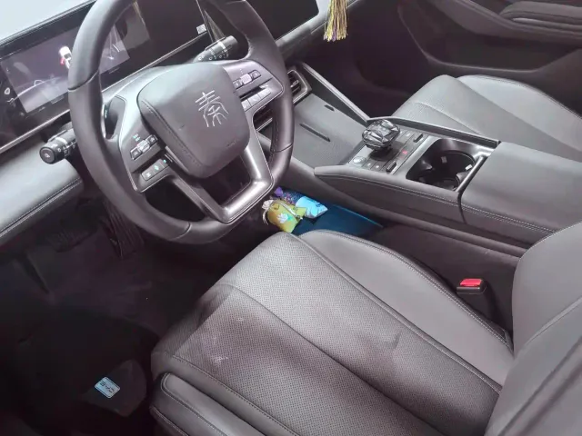 BYD Qin L — Фото автомобиля 4