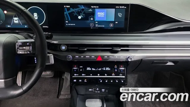 Hyundai Grandeur Grandeur (GN7) 2.5 Бензин 2WD — Фото автомобиля 14