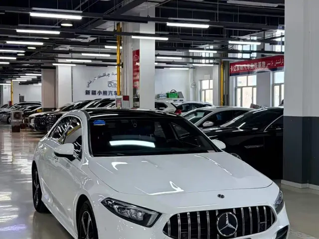 Mercedes-Benz A-Class — Фото автомобиля 3