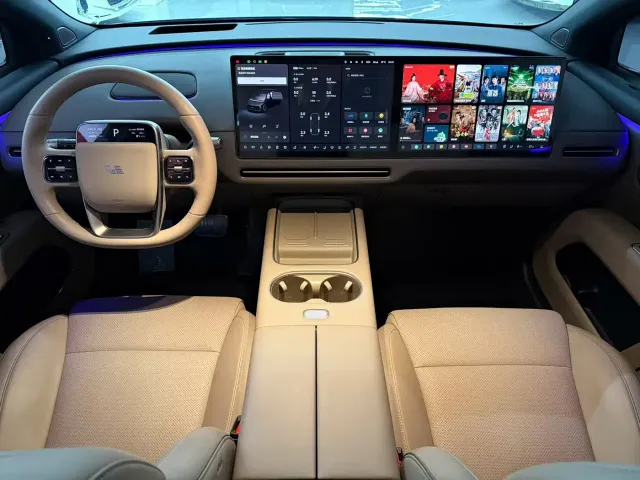 Li Auto i6 — Фото автомобиля 4