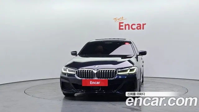 BMW 5-Series — Фото автомобиля 3