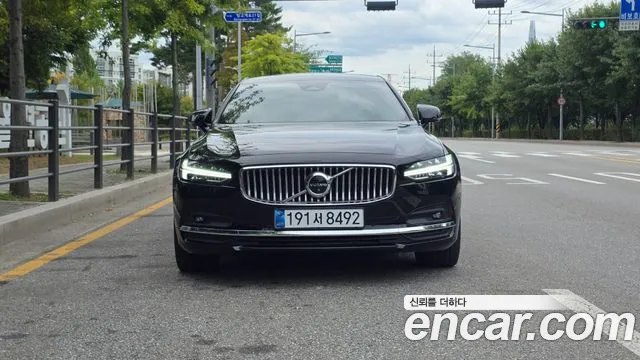 Volvo S90 — Фото автомобиля 3