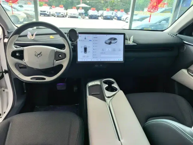 Arcfox Alpha T5 — Фото автомобиля 9
