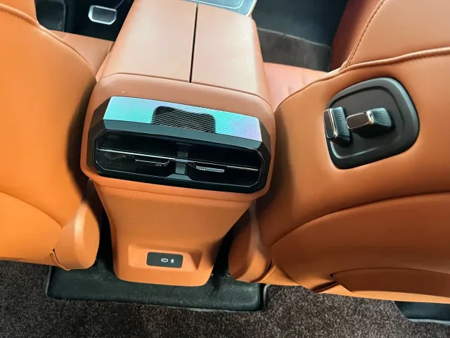 GAC Hyptec HT — Фото автомобиля 11
