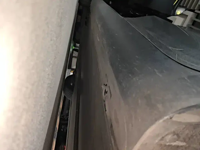 Tesla Model Y — Фото автомобиля 21