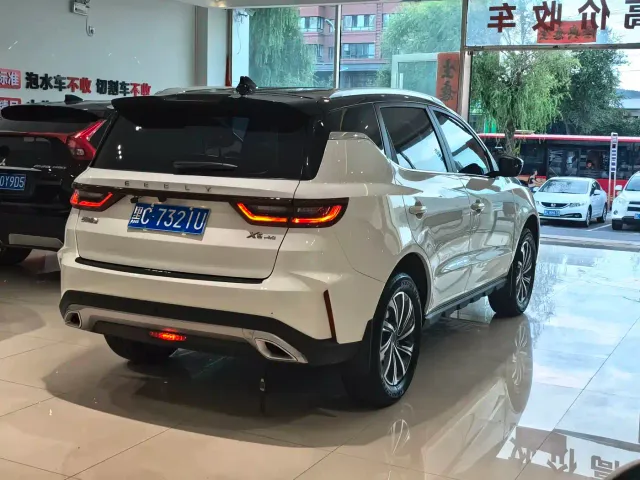 Geely Vision X6 — Фото автомобиля 20