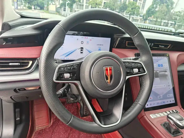 Hongqi H5 — Фото автомобиля 8