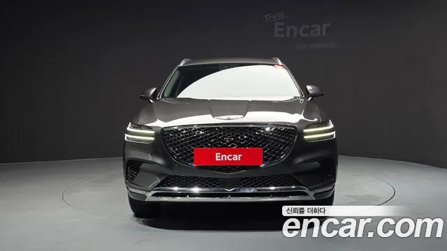 Genesis GV70 2.5T Бензин 2WD — Фото автомобиля 3