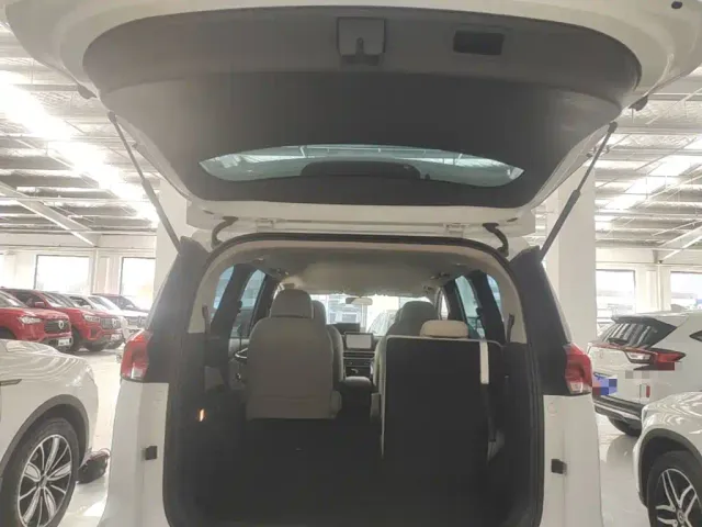 Maxus G50 — Фото автомобиля 18