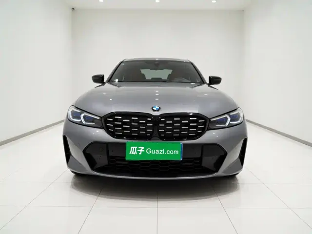BMW 3 Series — Фото автомобиля 2