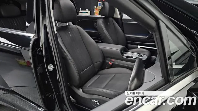 Hyundai Ioniq 9 — Фото автомобиля 16