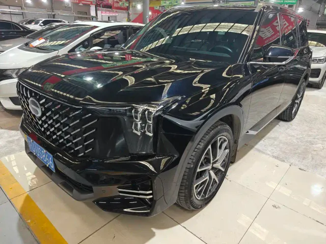 GAC Trumpchi GS8 — Фото автомобиля 14