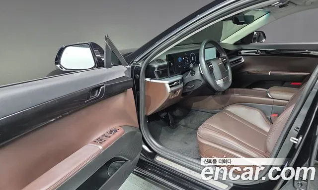 Hyundai Grandeur GN7 — Фото автомобиля 15