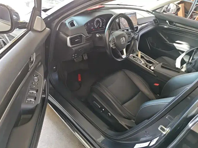 Honda Accord — Фото автомобиля 15