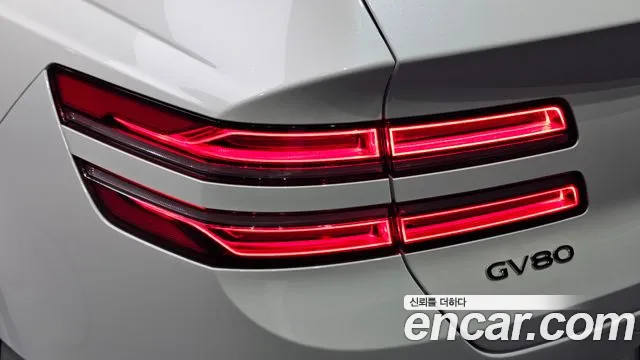 Genesis GV80 — Фото автомобиля 8