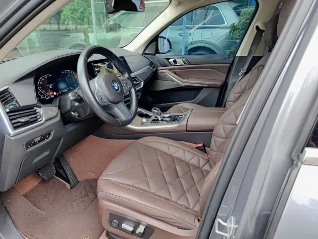 BMW X5 — Фото автомобиля 7