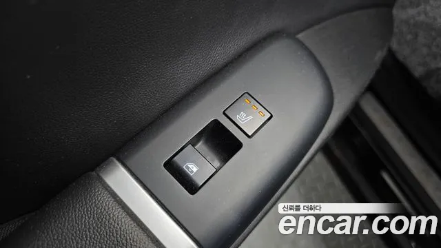 Hyundai Grandeur GN7 — Фото автомобиля 28