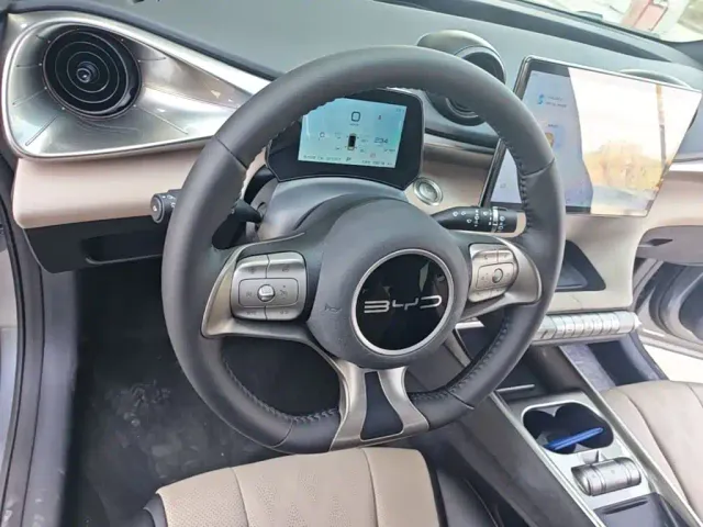 BYD Dolphin — Фото автомобиля 10
