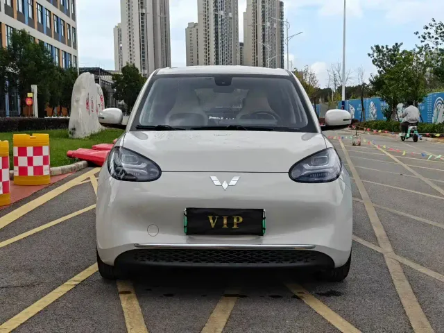 Wuling Bingo — Фото автомобиля 2