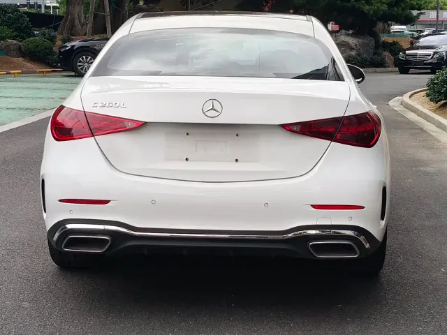 Mercedes-Benz C-Class — Фото автомобиля 16