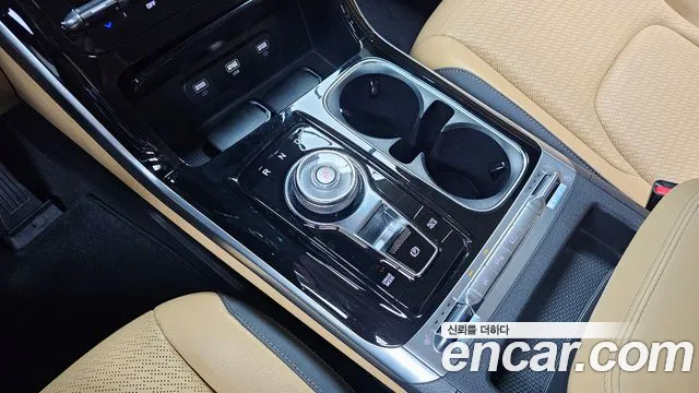 Kia Carnival 4th Gen — Фото автомобиля 9
