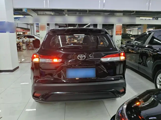 Toyota Frontlander — Фото автомобиля 5