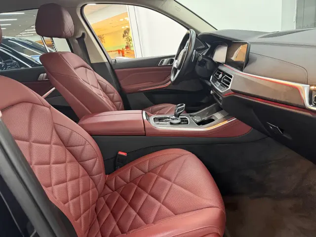 BMW X5 — Фото автомобиля 9