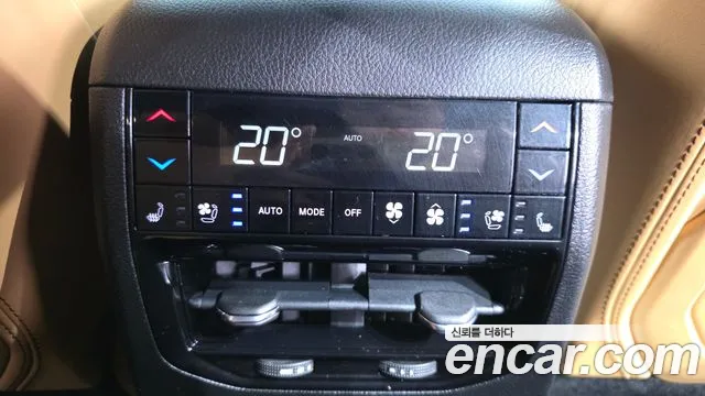 Jeep Cherokee WL — Фото автомобиля 27