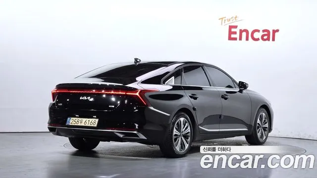 Kia K8 Signature — Фото автомобиля 2