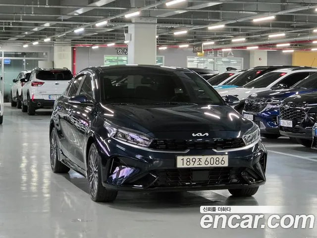 Kia K3 Generation 2 — Фото автомобиля 3