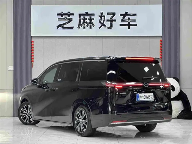 GAC Trumpchi E8 — Фото автомобиля 4