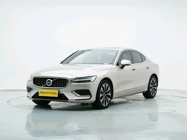 Фотография автомобиля — Volvo S60