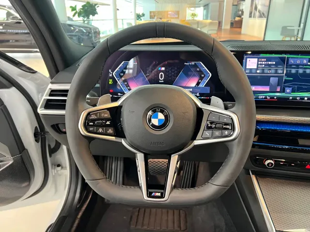 BMW 3 Series — Фото автомобиля 8