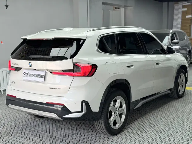 BMW X1 — Фото автомобиля 6