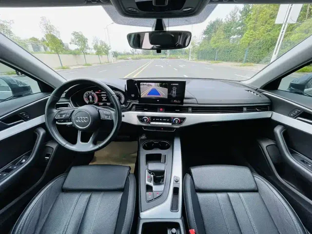 Audi A4L — Фото автомобиля 5