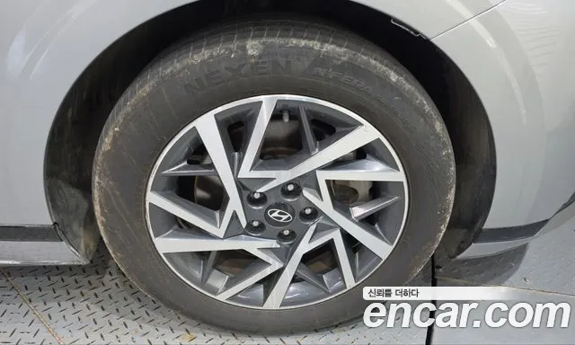 Hyundai Grandeur GN7 — Фото автомобиля 6