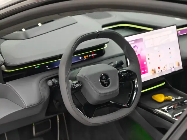 Lotus Emeya — Фото автомобиля 18