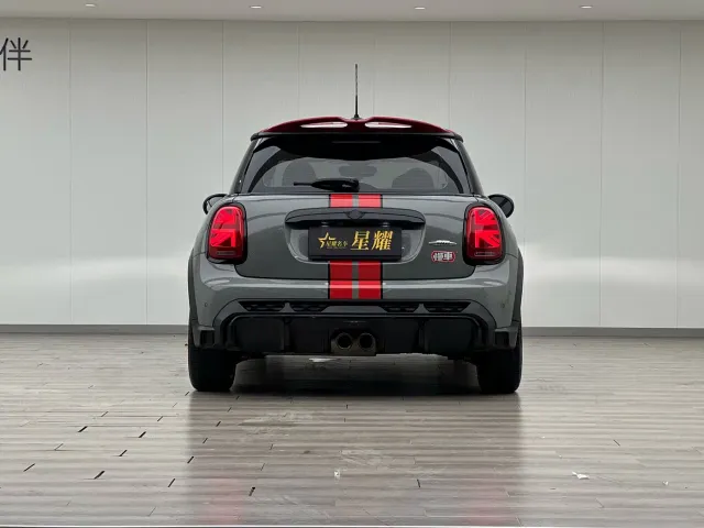 MINI John Cooper Works — Фото автомобиля 21
