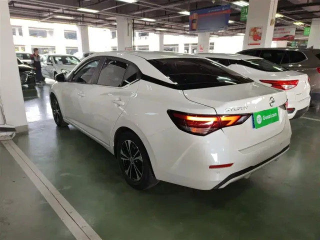 Nissan Sylphy — Фото автомобиля 4
